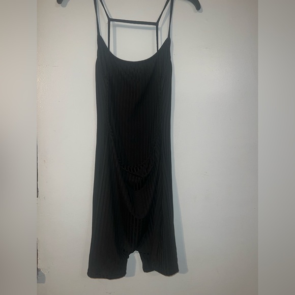 NWT!! SHEIN open back romper - Picture 1 of 5